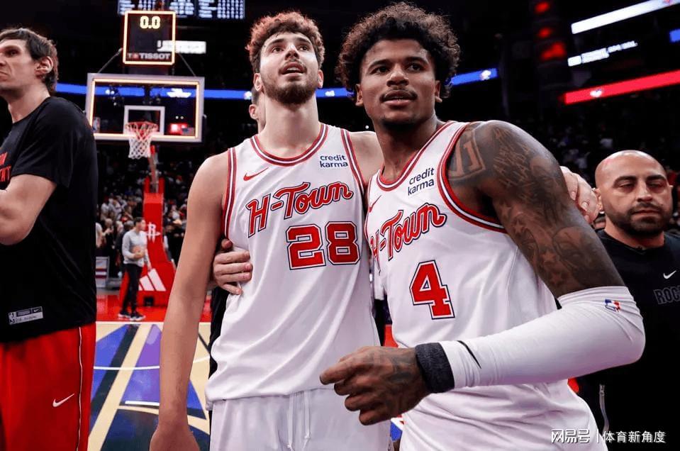 开云登录入口地址-你好字母哥，史诗级6换1可组梦幻三巨头，这下总决赛稳了！