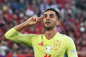 每体:凭借在俱乐部的出色状态,费兰也将在西班牙队担任9号